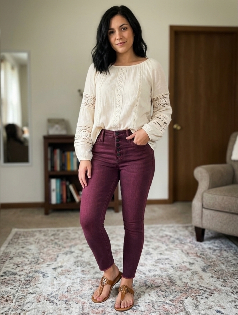 Hot Topic Denim High-Rise Button-Fly Women’s Jeans in Burgundy Size 9, Stretch.